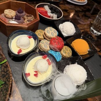 Mott 32 - Chinese Near Me - Las Vegas, Nevada