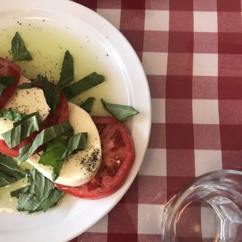 Sugo - Caprese salad - Italian Near Me - Toronto, Ontario Sugo - Caprese salad - Italian Near Me - Toronto, Ontario