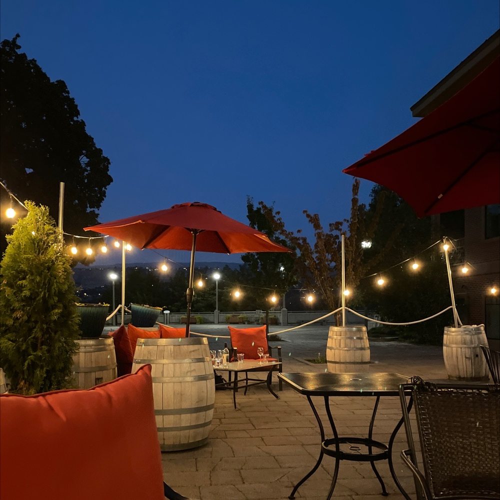 HARD HAT WINERY WENATCHEE CLOSED Updated May 2024 One 5th St