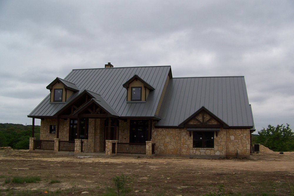 Slide of Driftwood Builders Roofing