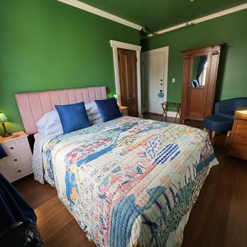 The Kendall Inn - Hotels Near Me - Freeport, Maine The Kendall Inn - Hotels Near Me - Freeport, Maine