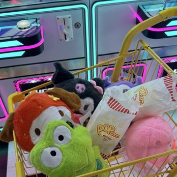 Claw Arena - Stuffies won, and free popcorn! - Arcades Near Me - Pomona, California Claw Arena - Stuffies won, and free popcorn! - Arcades Near Me - Pomona, California