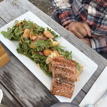Homestead Kitchen - Cauliflower & Bean Salad - American Near Me - Talkeetna, Alaska