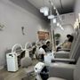 Photo of Golden Q Nalis Salon