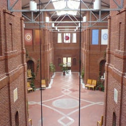 Die LIVOS-Halle