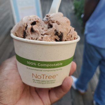 Brics - French silk - Ice Cream & Frozen Yogurt Near Me - Indianapolis, Indiana