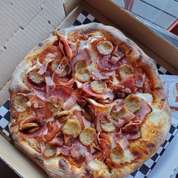 Plank 47 - Meat lovers, size small. - Pizza Near Me - Los Angeles, California