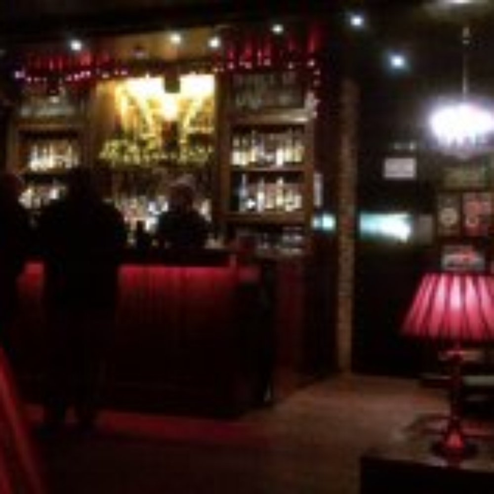 51% Bourbon Lounge - Bars Near Me - Leeds, XWY