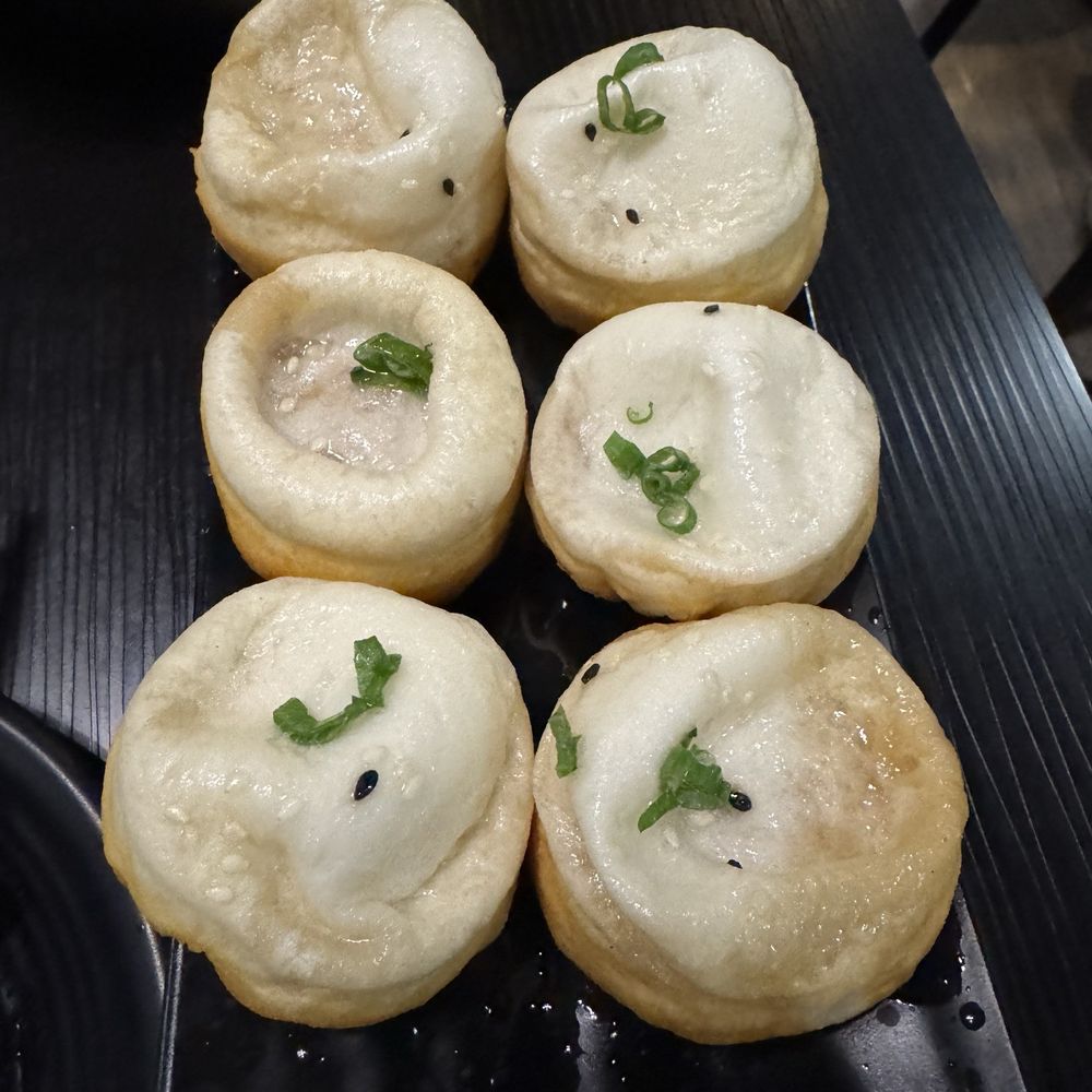 Dumpling Zone - Pan fried pork buns - Dim Sum Near Me - San Francisco, California Dumpling Zone - Pan fried pork buns - Dim Sum Near Me - San Francisco, California