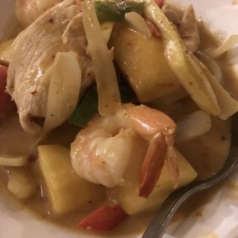 Lime Leaf - Mango Curry - Thai Near Me - Weymouth, Massachusetts