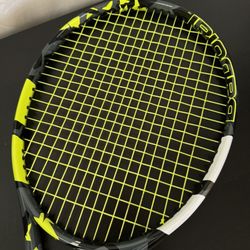 Marina Racquet Stringers - Perfect string job - and one-piece stringing to boot!