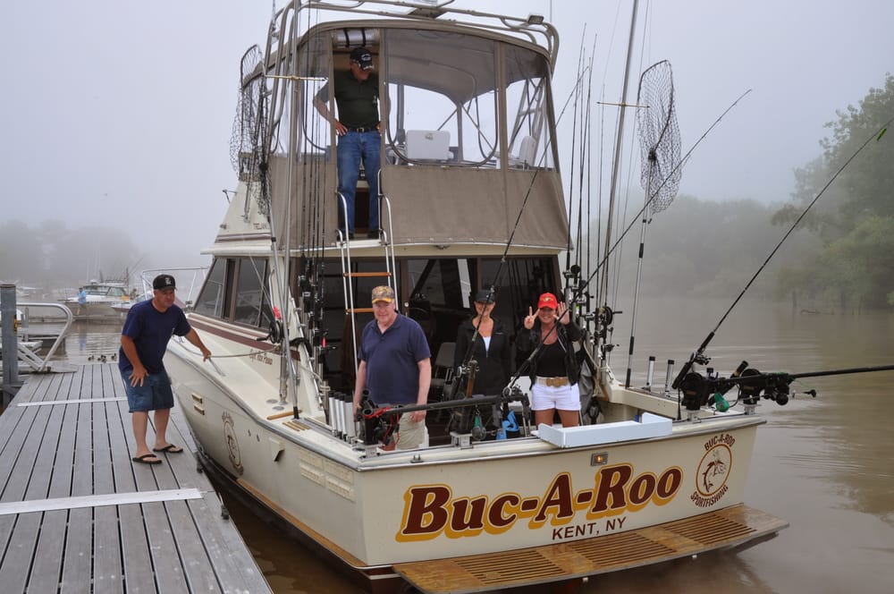 BUC-A-ROO Sportfishing Logo