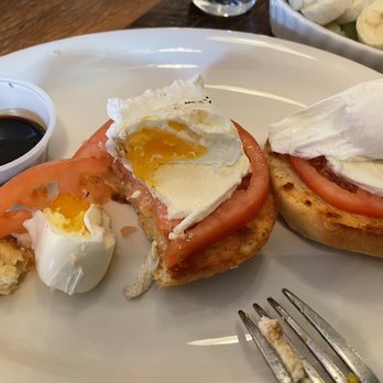 Somo Manayunk - Clearly not poached eggs it may look like poached egg but they were hard boiled egg - New American Near Me - Philadelphia, Pennsylvania Somo Manayunk - Clearly not poached eggs it may look like poached egg but they were hard boiled egg - New American Near Me - Philadelphia, Pennsylvania