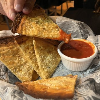 Urban Brick - Gluten Free bread basket - Pizza Near Me - DeLand, Florida Urban Brick - Gluten Free bread basket - Pizza Near Me - DeLand, Florida
