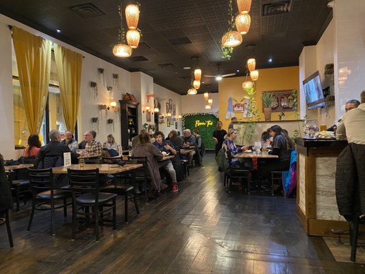 Flamin' Thai & Sushi Northeast by null