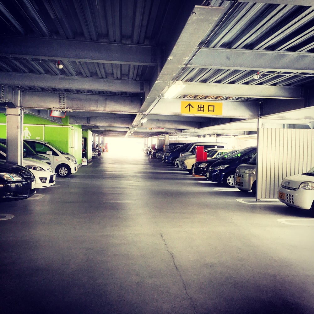 BRANCH Kobe Gakuentoshi