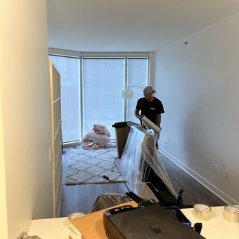New City Moving - Packing every item thoroughly! - Movers Near Me - Chicago, Illinois New City Moving - Packing every item thoroughly! - Movers Near Me - Chicago, Illinois