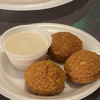 LA Roma Pizza - Falafel - Pizza Near Me - Tulsa, Oklahoma LA Roma Pizza - Falafel - Pizza Near Me - Tulsa, Oklahoma
