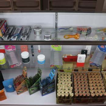 Gardens Dispensary - Products in Yuma Way NJ showroom - Head Shops Near Me - Garfield, New Jersey Gardens Dispensary - Products in Yuma Way NJ showroom - Head Shops Near Me - Garfield, New Jersey