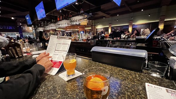 Bar Louie - Stonebridge by null