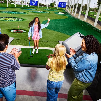 Topgolf by null