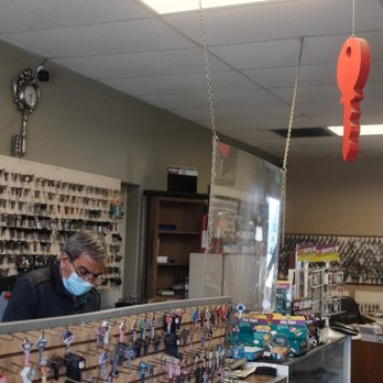 Good Lock & Key - Keymaker - Keys & Locksmiths Near Me - Pasadena, California