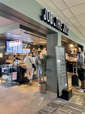 JOE & THE JUICE by null