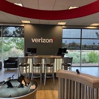 Verizon - Mobile Phones Near Me - Santa Fe, New Mexico
