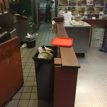 Gaters Restaurant - Great food buy unclean surroundings. Need to focus more on cleanliness - Middle Eastern Near Me - Fremont, California