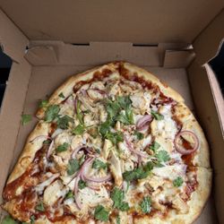 Giovanni's Pizza Carpinteria - 9" Mini BBQ Chicken Pizza