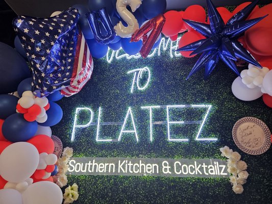 Platez Southern Kitchen & Cocktailz by null