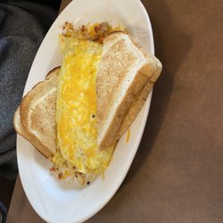 Copper Range Depot Family Restaurant - Omelette
