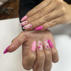 Frenchies Modern Nail Care New Braunfels - Nails