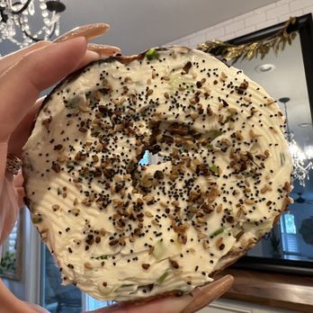 Sidedoor Bagel - Everything bagel w chive cream cheese - Bagels Near Me - Indianapolis, Indiana Sidedoor Bagel - Everything bagel w chive cream cheese - Bagels Near Me - Indianapolis, Indiana