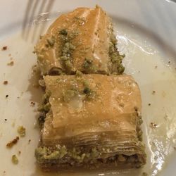Royal Kebab - Baklava pistachios