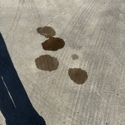 The oil spots that showed up after 1st visit The oil spots that showed up after 1st visit