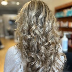 Beauty Fix Studio - Icy blonde