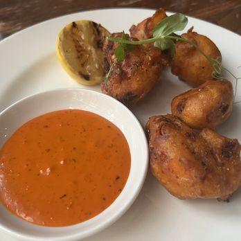 The Champion- Notting Hill - Cauliflower - Pubs Near Me - London, XGL The Champion- Notting Hill - Cauliflower - Pubs Near Me - London, XGL