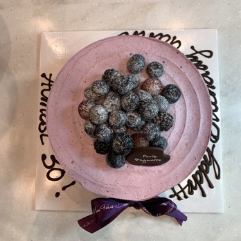 Paris Baguette - Greek yogurt cheese cake. Lighter than New York cheesecake. It will be perfect if it is decrease the sweetness a little bit. - Coffee & Tea Near Me - Mountain View, California