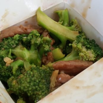 Panda Express - Bigger plate ($8.50): Broccoli beef - Chinese Near Me - San Jose, California
