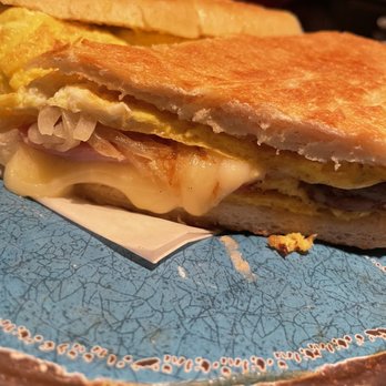 Cafecito - Huevos Completo Sandwich - Cuban Near Me - Chicago, Illinois