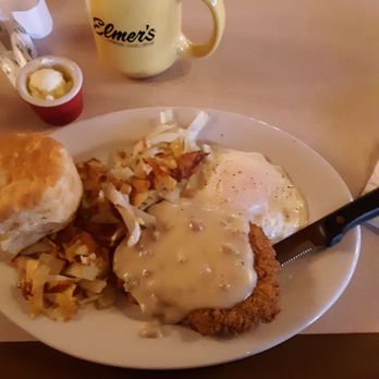 Elmer's Restaurant - Chicken fried steak and egg.  Perfect size. - American Near Me - Vancouver, Washington
