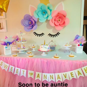 Pasteleria La Roca - a unicorn themed birthday party - Bakeries Near Me - Dallas, Texas Pasteleria La Roca - a unicorn themed birthday party - Bakeries Near Me - Dallas, Texas