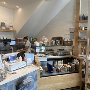 Press & Co - Inside - Juice Bars & Smoothies Near Me - Daphne, Alabama Press & Co - Inside - Juice Bars & Smoothies Near Me - Daphne, Alabama