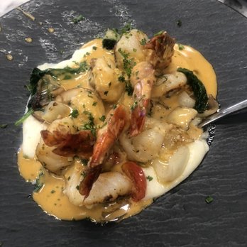 Flavor Rich Restaurant - Shrimp and Grits (no sausage). - Breakfast & Brunch Near Me - Suwanee, Georgia Flavor Rich Restaurant - Shrimp and Grits (no sausage). - Breakfast & Brunch Near Me - Suwanee, Georgia