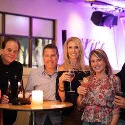 St. Ann Social & Catering - Friends enjoying drinks together