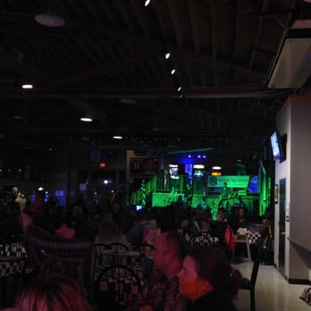Danny's On Douglas - Live bands, homely ambiance - American Near Me - Elgin, Illinois Danny's On Douglas - Live bands, homely ambiance - American Near Me - Elgin, Illinois
