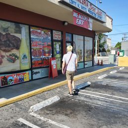 he wants soda he wants soda
