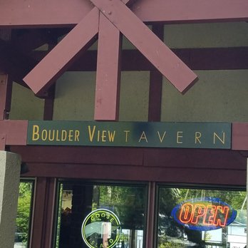 Boulder View Tavern - American Near Me - Lake Harmony, Pennsylvania
