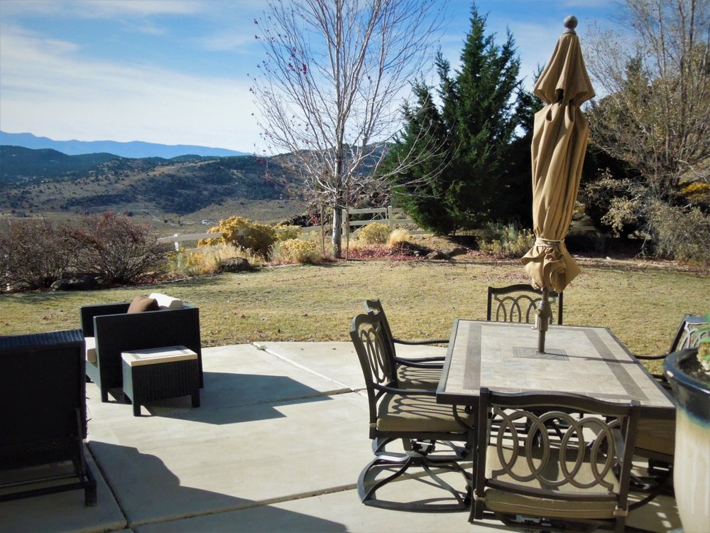 ENTREPRENEUR VACATION HOMES Request Consultation 480 Wells Ave